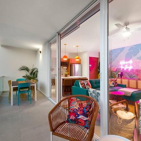 3 Bedroom Luxury Condo Next To Beach & Pools, Ac And Internet アクマル エクステリア 写真