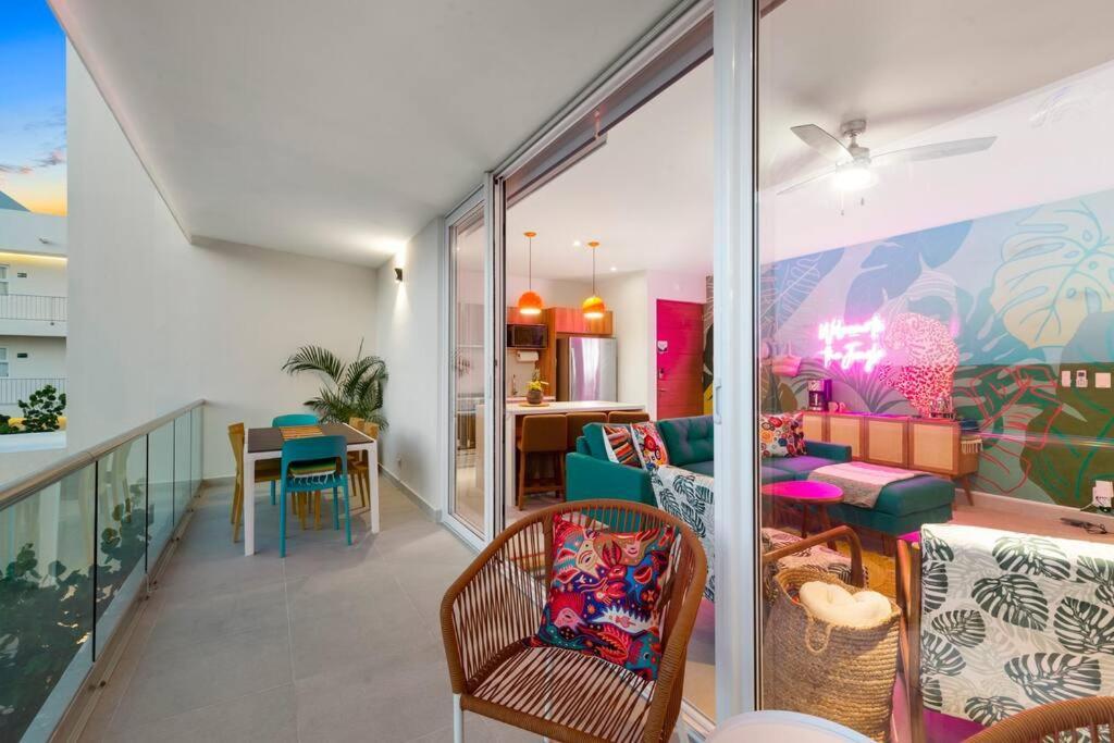 3 Bedroom Luxury Condo Next To Beach & Pools, Ac And Internet アクマル エクステリア 写真